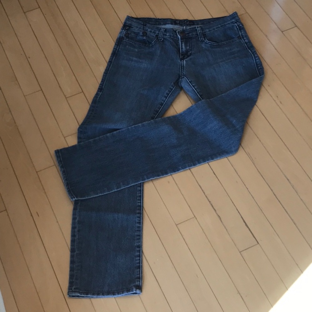 Preowned Rock & Republic Blue Jeans - 29